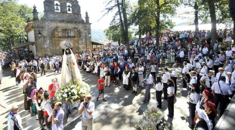 Banda de Música de Langreo - carbayu 2015 01